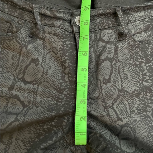 Lucky brand snakeskin print black jeans - Picture 8 of 10